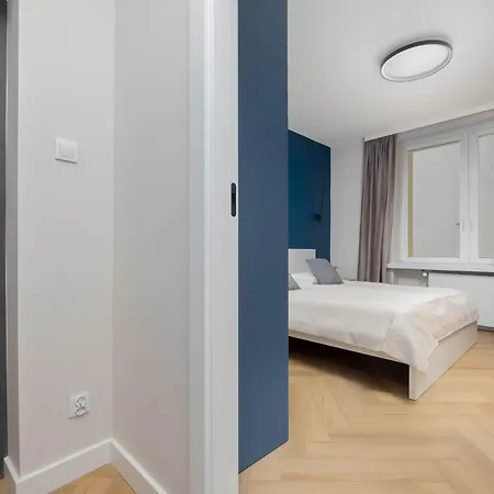 Apartmán W Sercu Warszawy Biurko Do Pracy Zdalnej By Renters Varšava