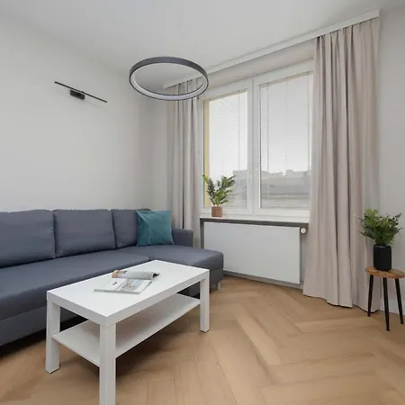 W Sercu Warszawy Biurko Do Pracy Zdalnej By Renters Apartmán Varšava