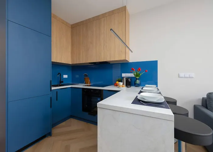 Apartment W Sercu Warszawy Biurko Do Pracy Zdalnej By Renters