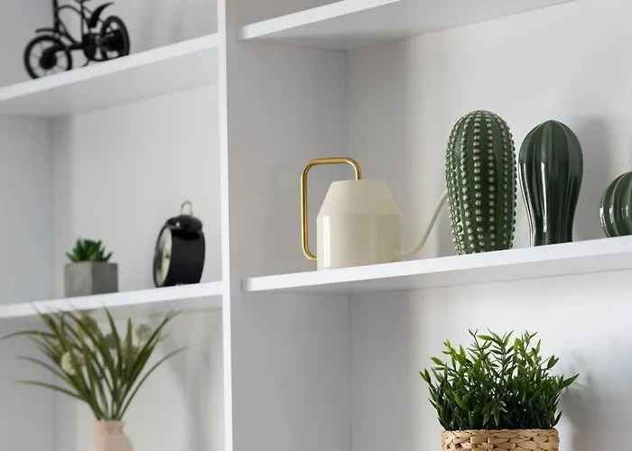 W Sercu Warszawy Biurko Do Pracy Zdalnej By Renters Warsaw