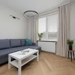 W Sercu Warszawy Biurko Do Pracy Zdalnej By Renters Lejlighed Warszawa